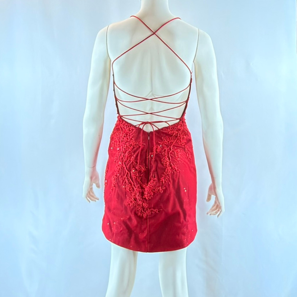 Camille La Vie Red Lace Short Dress Size 8 Spaghetti Straps Fitted Cocktail Prom - Picture 3 of 12